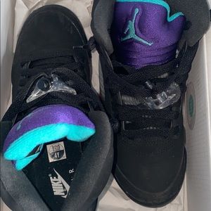 Air Jordan Retro 5 Size:4